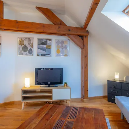 Hostcare - Le 5eme Ciel - Coeur De Apartment